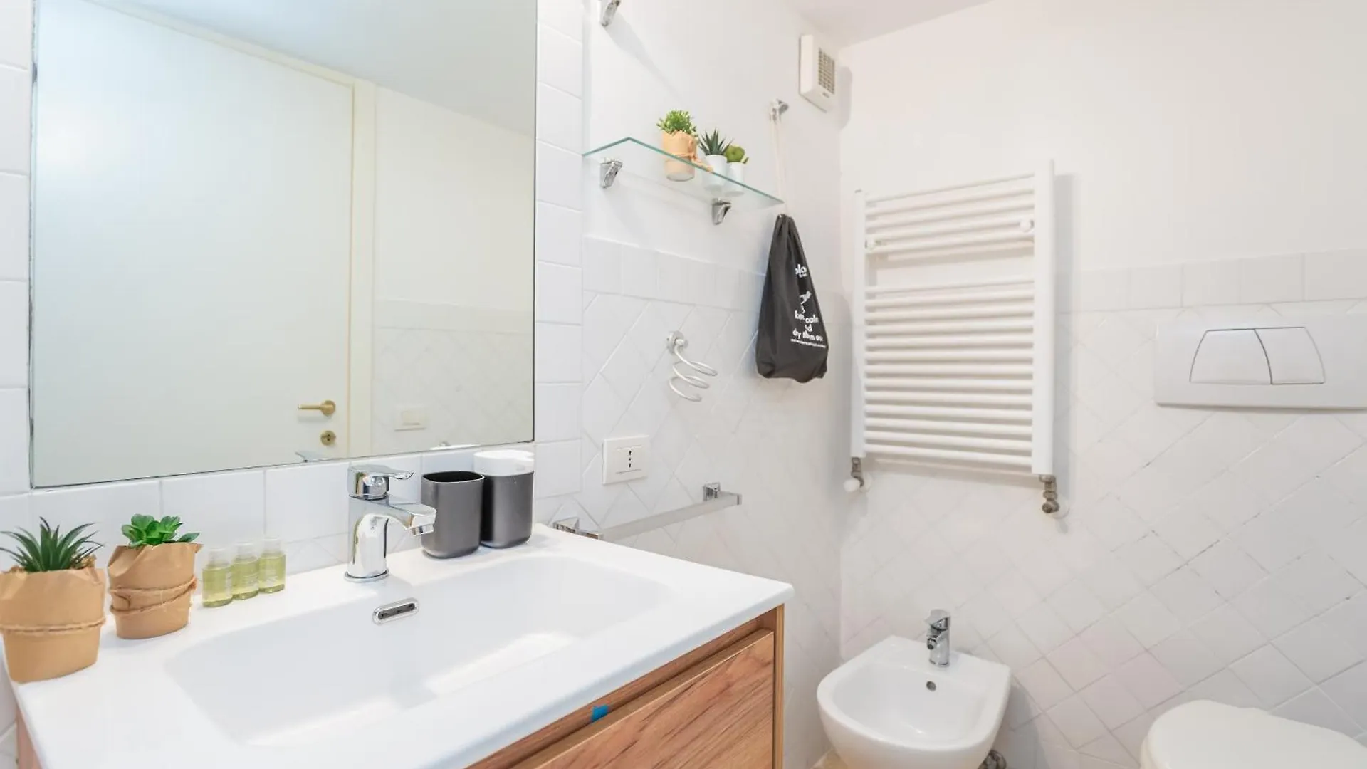 Daplace - Iris Apartment Rome
