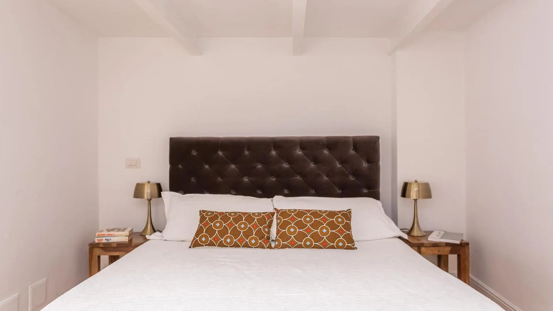 Daplace - Iris Apartment Rome