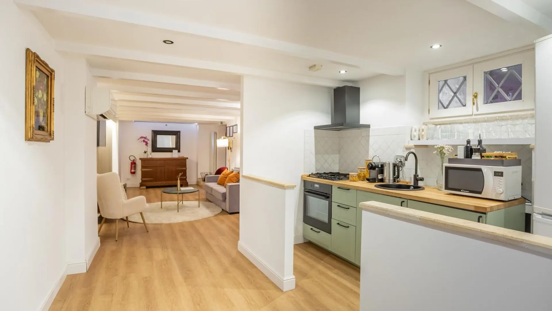 Daplace - Iris Apartment Rome Italy
