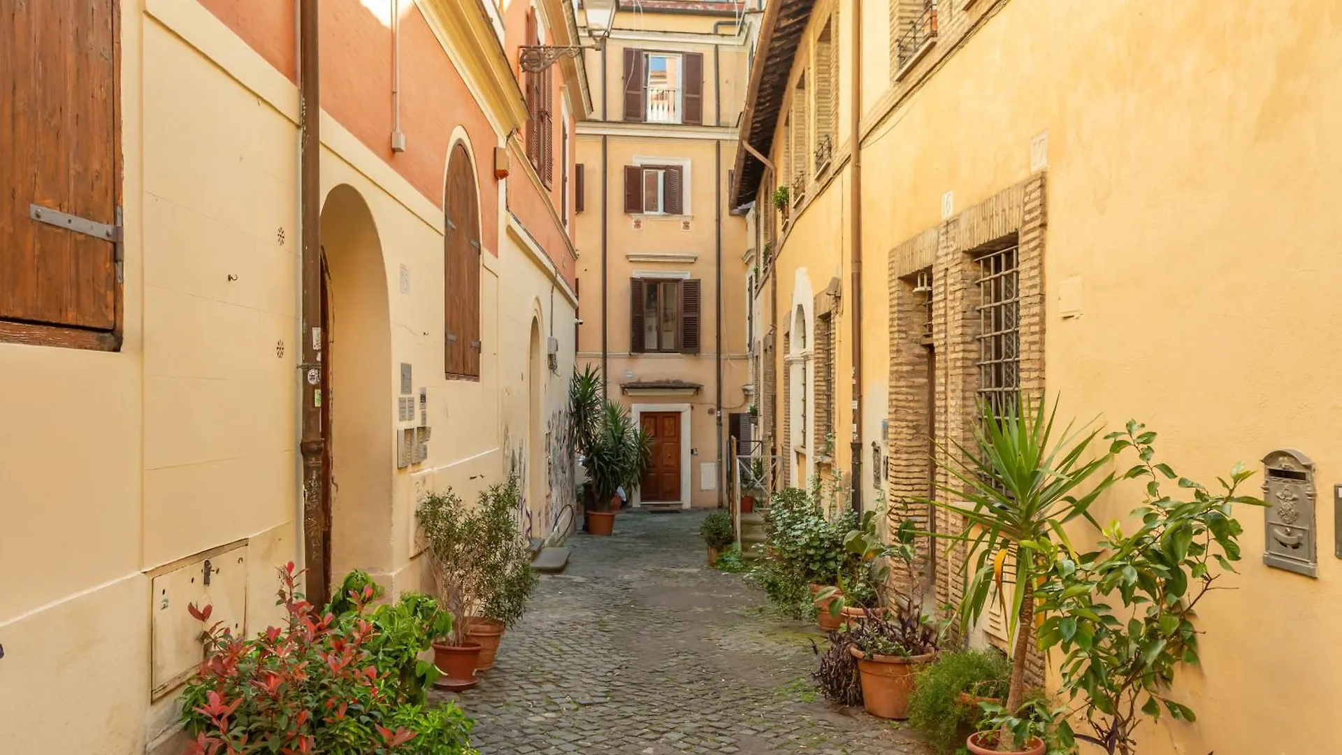 Daplace - Iris Apartment Rome 0*,