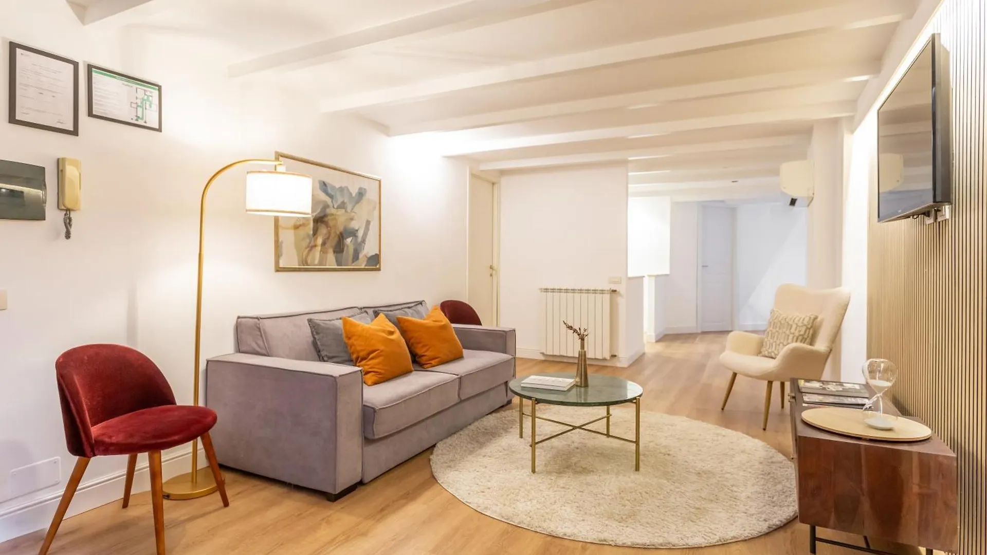Daplace - Iris Apartment Roma Italia